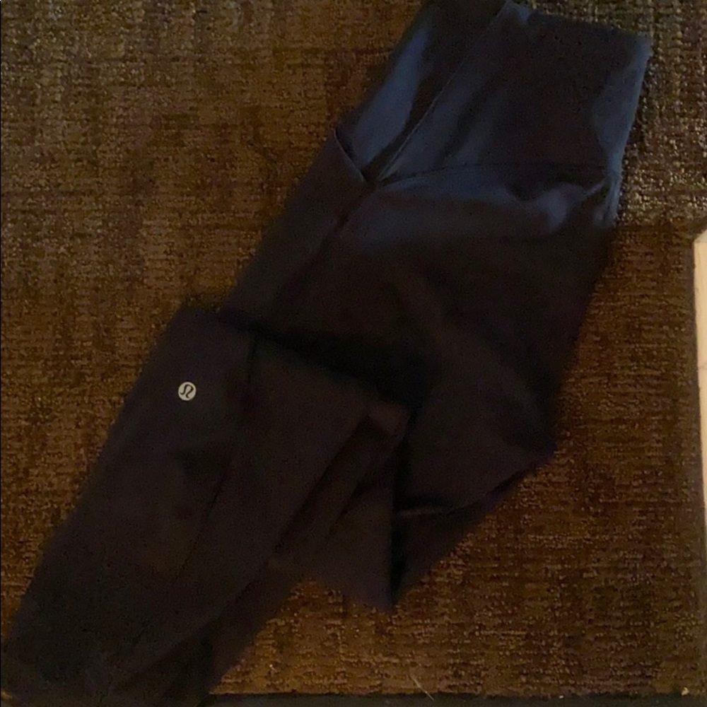 lululemon size 8 black